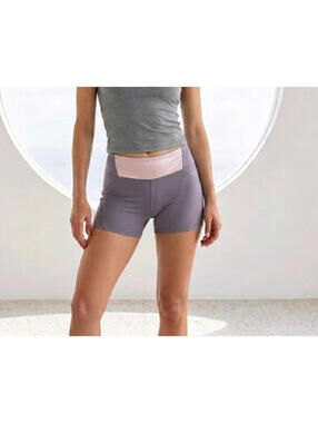 Women's Gray Volleyball Shorts Size Medium